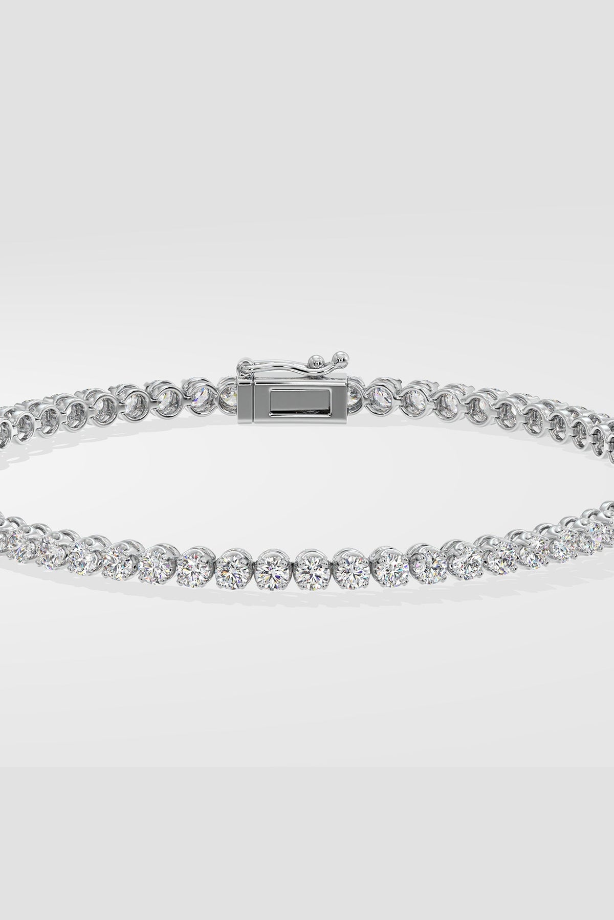 .05 Pointer Crown Tennis Bracelet