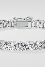 The .50 pointer Classic Round Bracelet