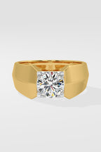 The Regal Solitaire Ring