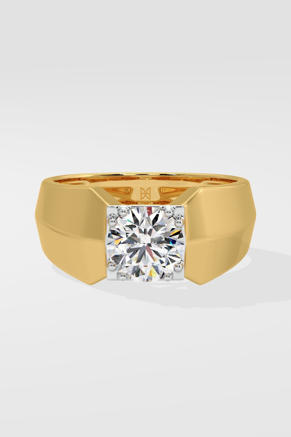 The Regal Solitaire Ring