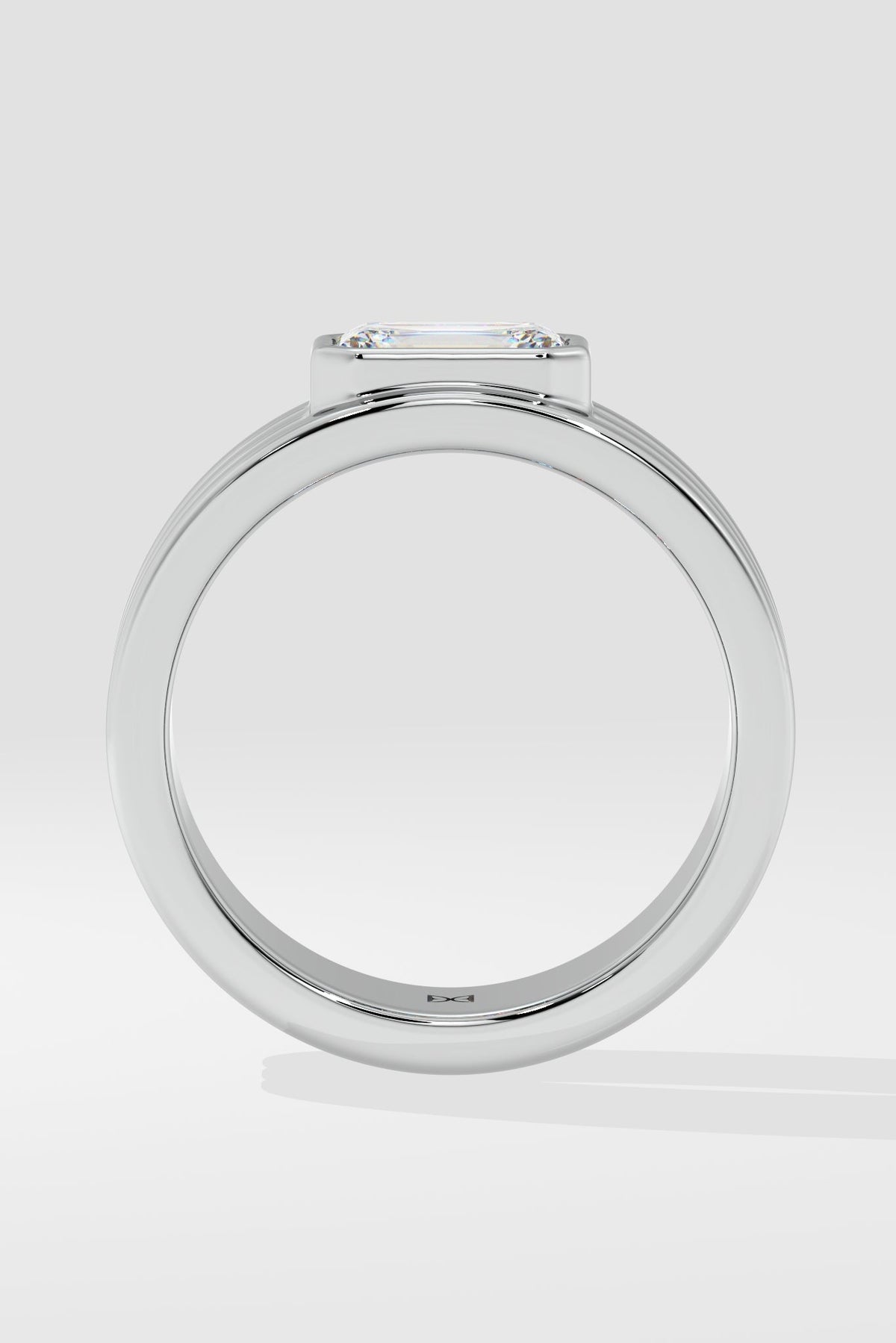 Emerald Tryst Ring